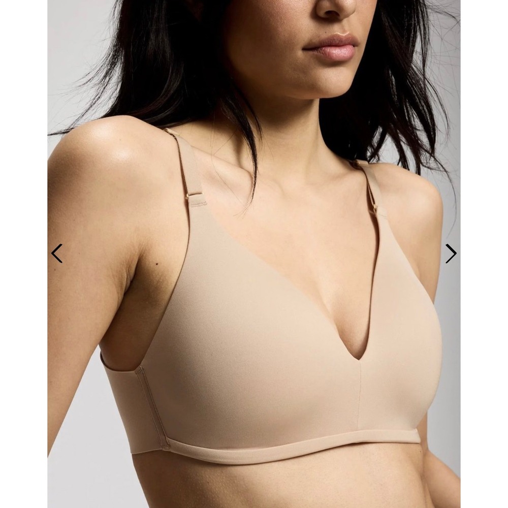 Soma Vanishing Wireless Bra Beige Nude Lightly Lined Smooth Back 570394318 36C